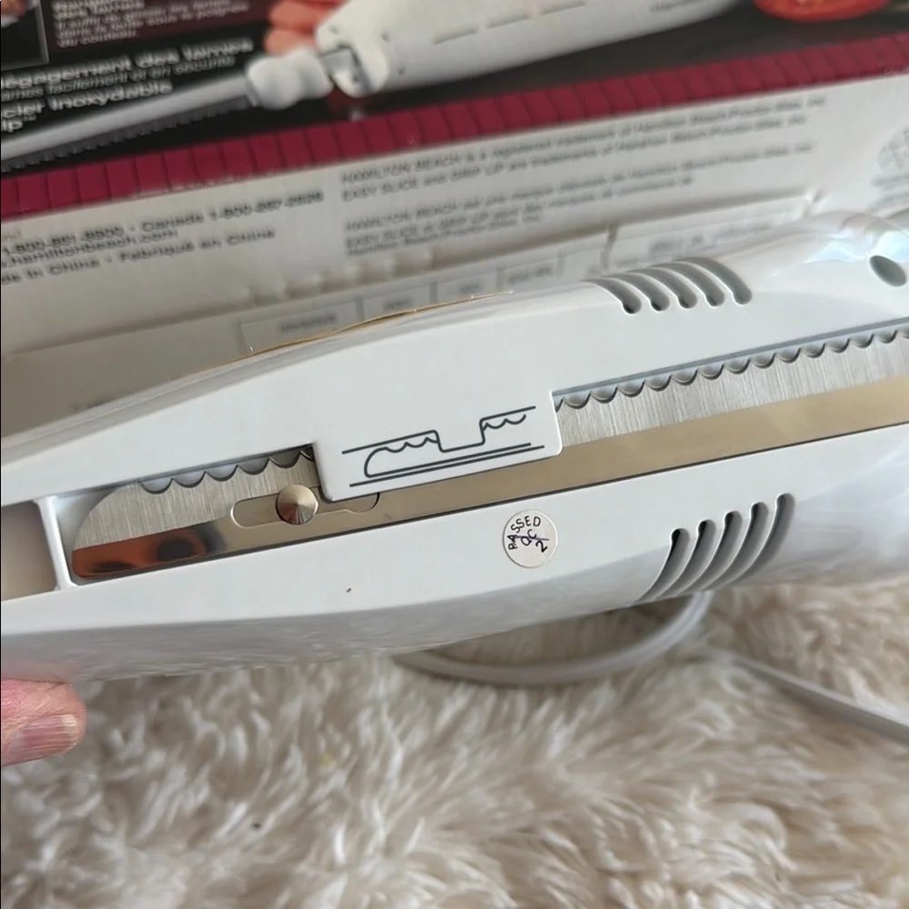 Hamilton Beach Easy Slice Electric Knife - White